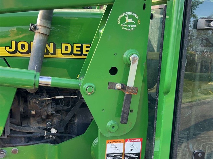 john-deere-5210-image-21