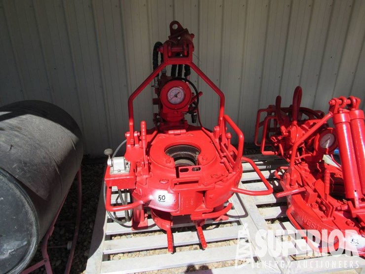 massey-ferguson-8-image-1