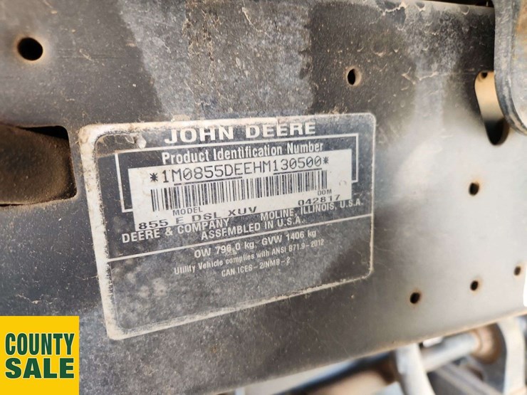 john-deere-gator-image-6