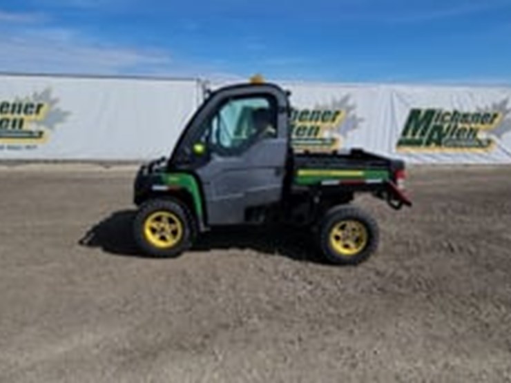 john-deere-gator-image-5