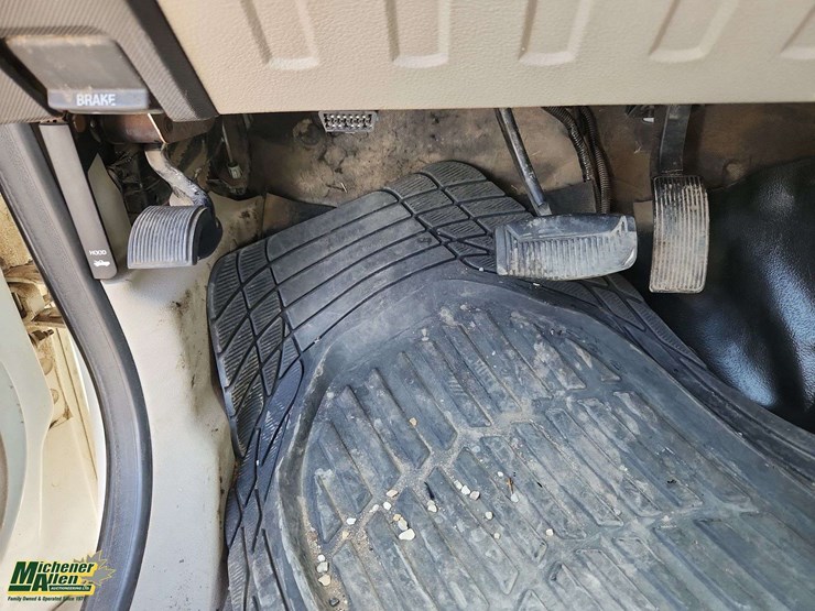 2008-ford-f450-image-22
