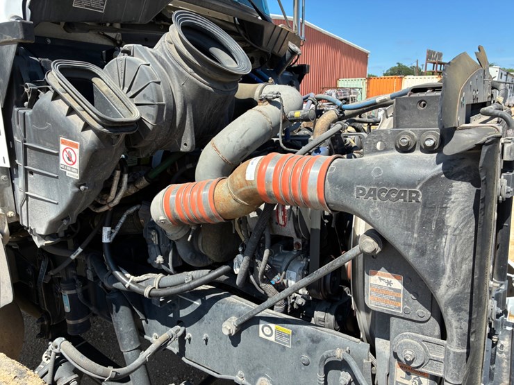 2018-kenworth-t270-image-12