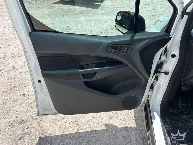 2016-ford-transit-connect-image-14