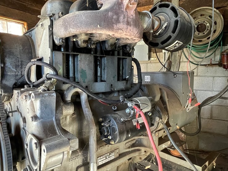 #1009-•-diesel-3-phase-generator-image-9