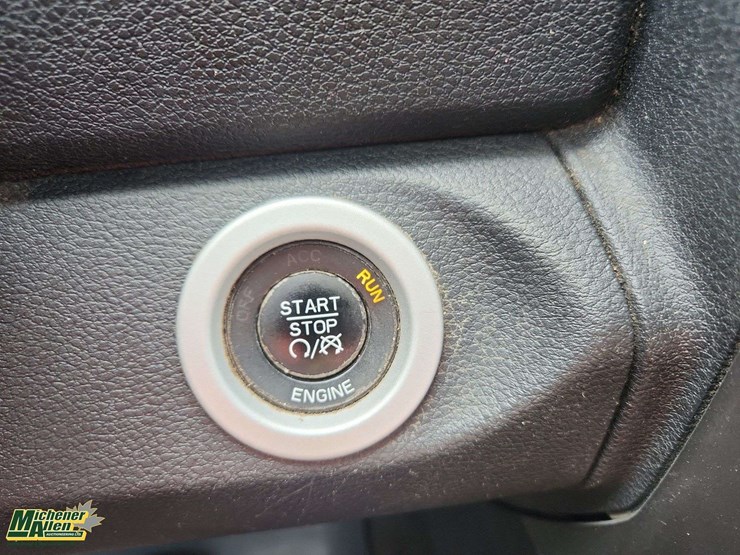 2013-dodge-1500-image-10
