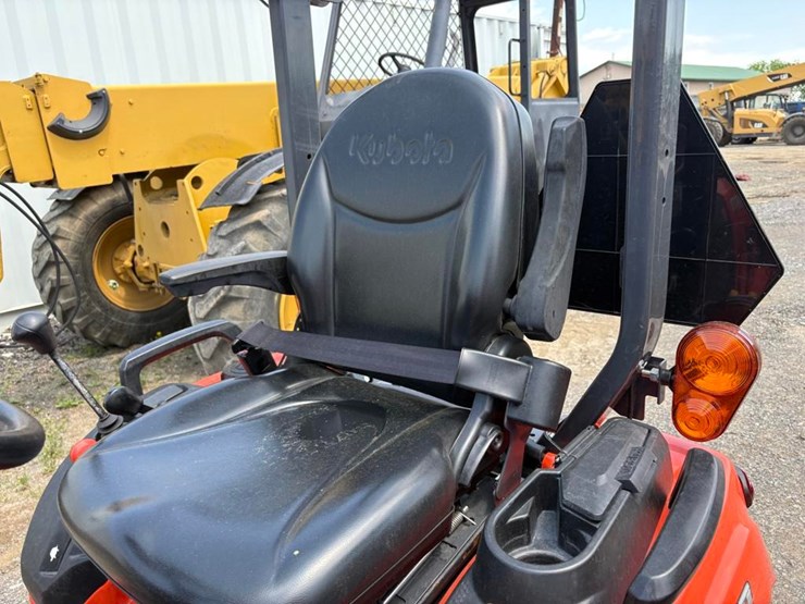 kubota-bx2380-image-13