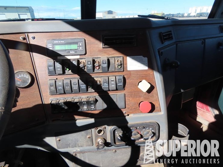 2012-western-star-4900-image-8
