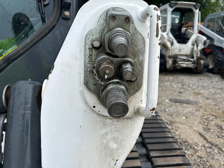 2019-bobcat-t770-image-7