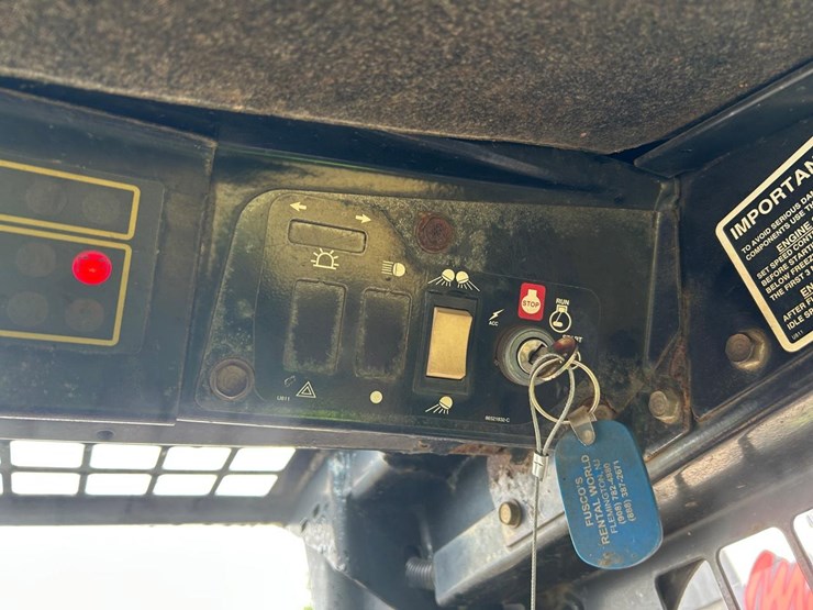 new-holland-lx985-image-20