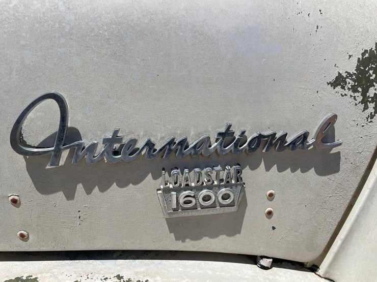 1965-international-loadstar-image-13