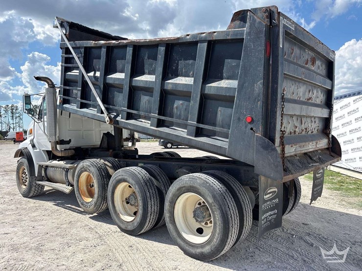 sterling-tri-axle-dump-truck-image-4