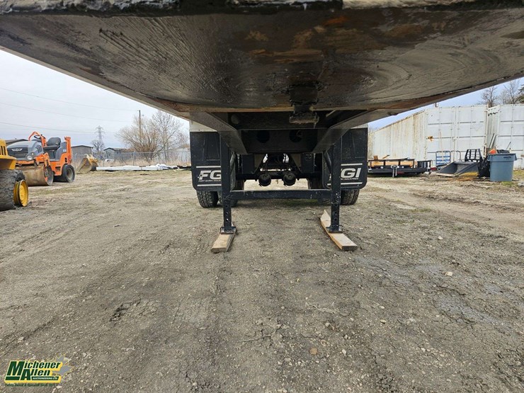 1999-loadline-t/a-end-dump-image-17