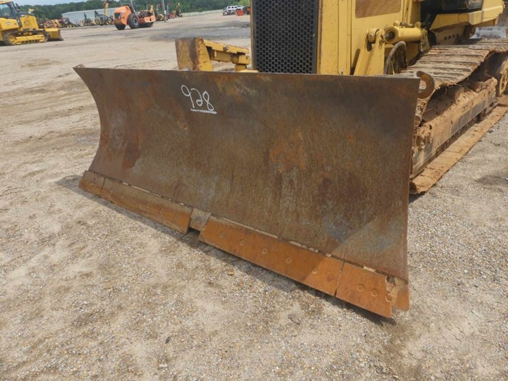 caterpillar-d4c-xl-image-8