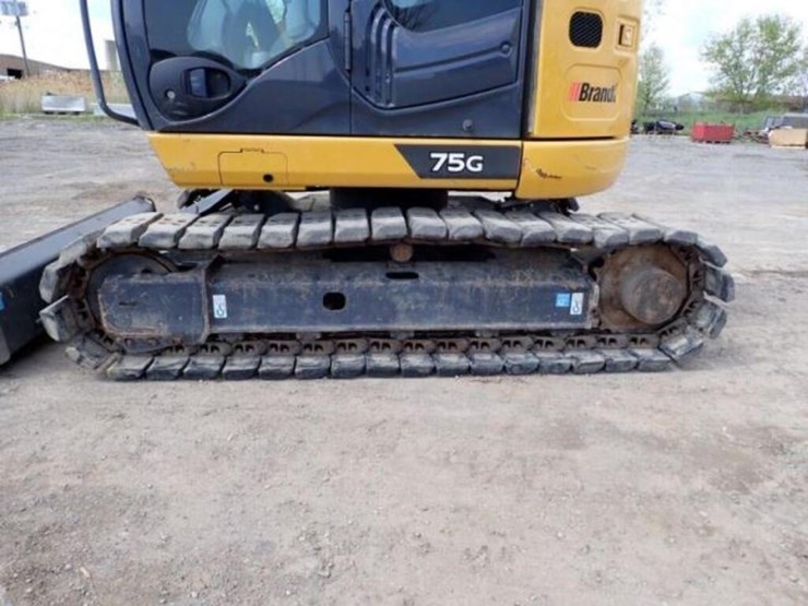2022-deere-75g-image-42