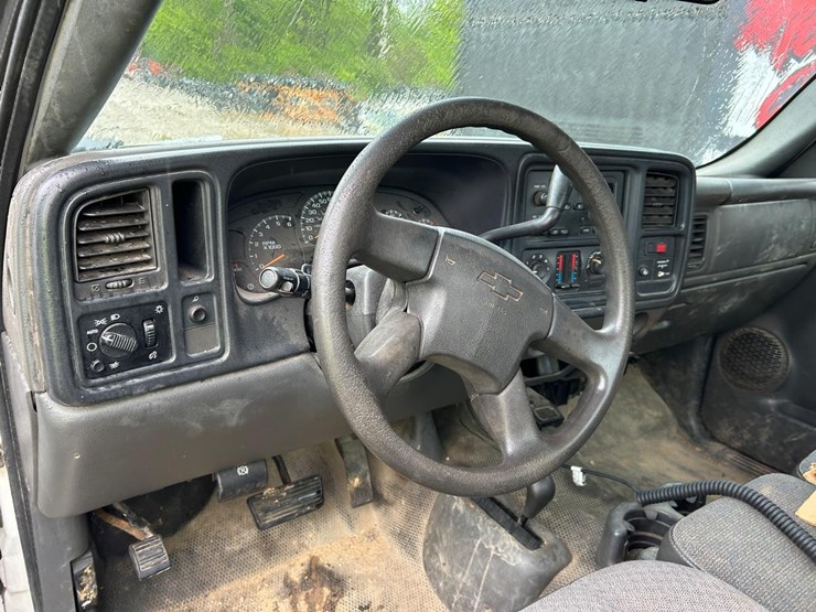 2006-chevrolet-2500-image-20