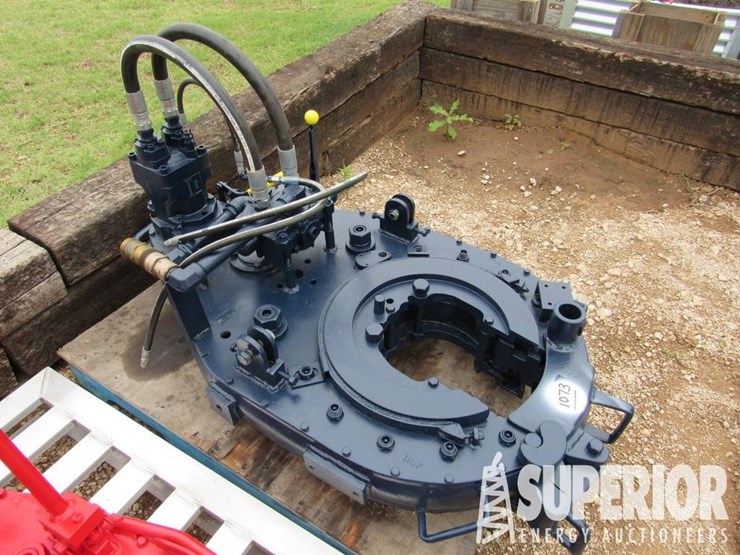 massey-ferguson-8-image-2