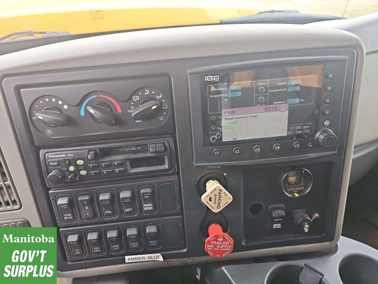 2009-international-workstar-7600-image-24
