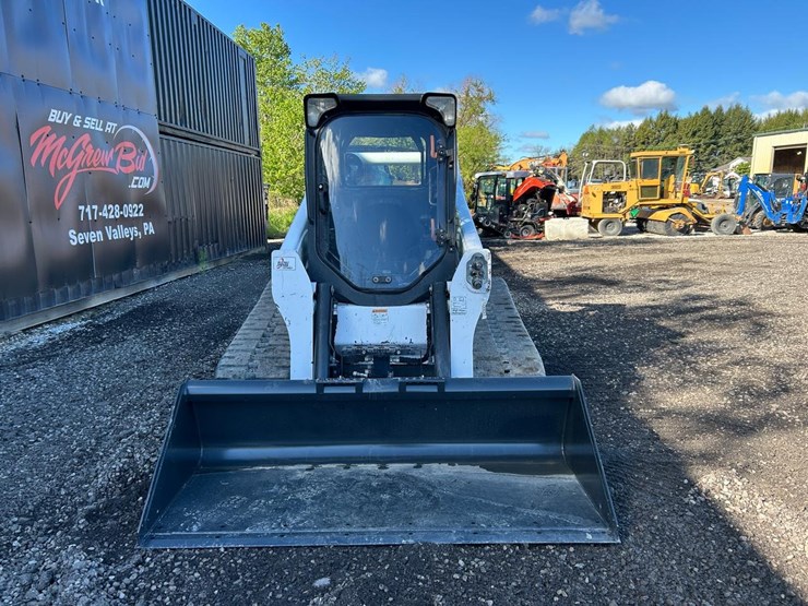 2023-bobcat-t740-image-7