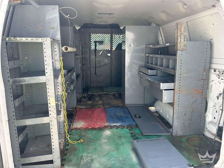 2005-ford-cargo-image-20