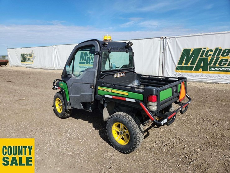 john-deere-gator-image-3