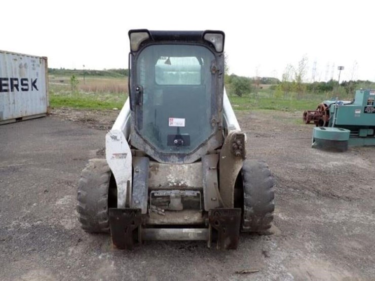 2021-bobcat-s740-image-2