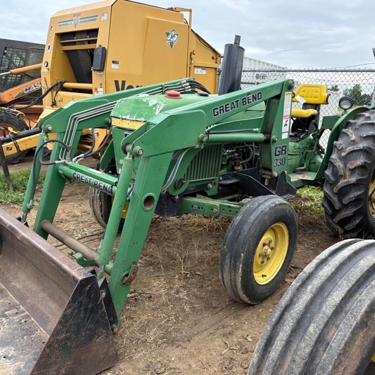 JOHN DEERE 2040