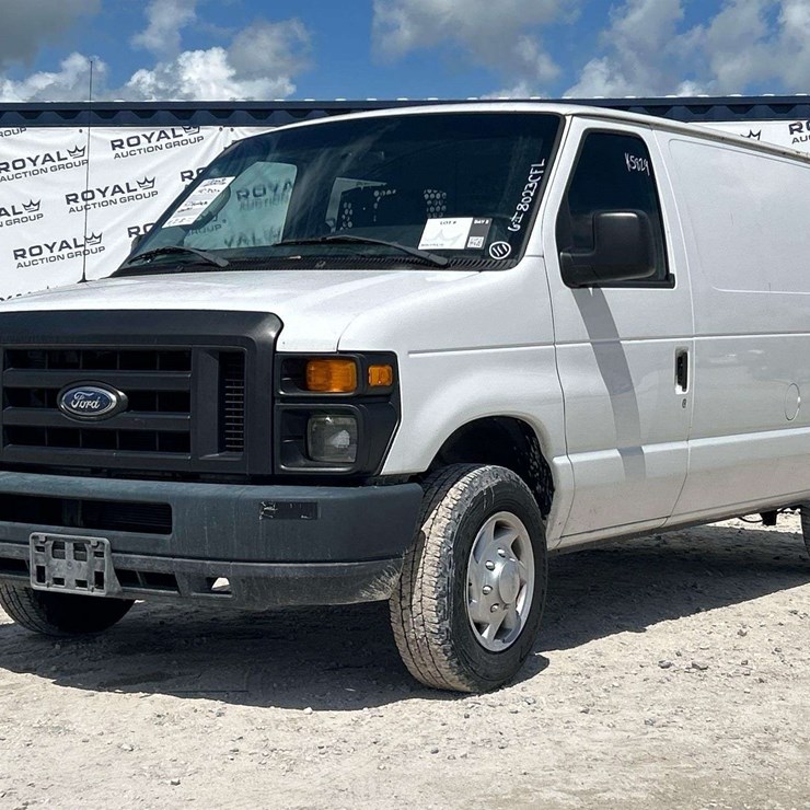 2009 FORD CARGO