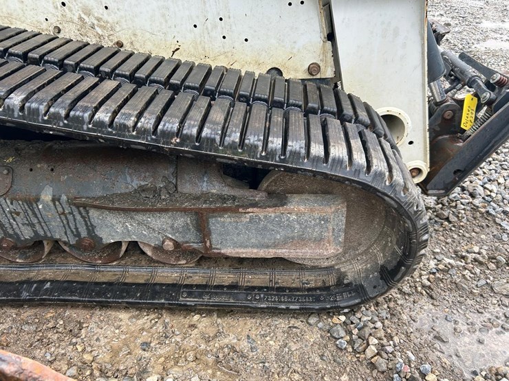 2019-bobcat-t770-image-10