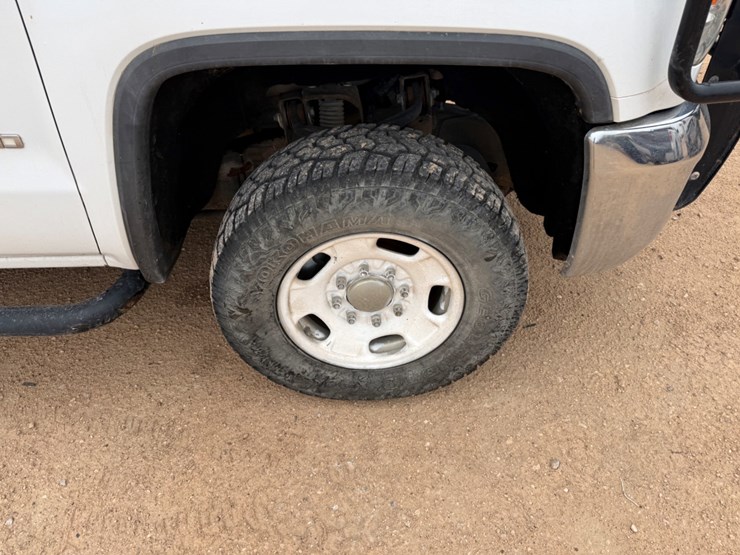 2018-gmc-sierra-2500hd-image-5