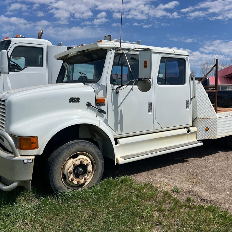 1998 INTERNATIONAL 4700