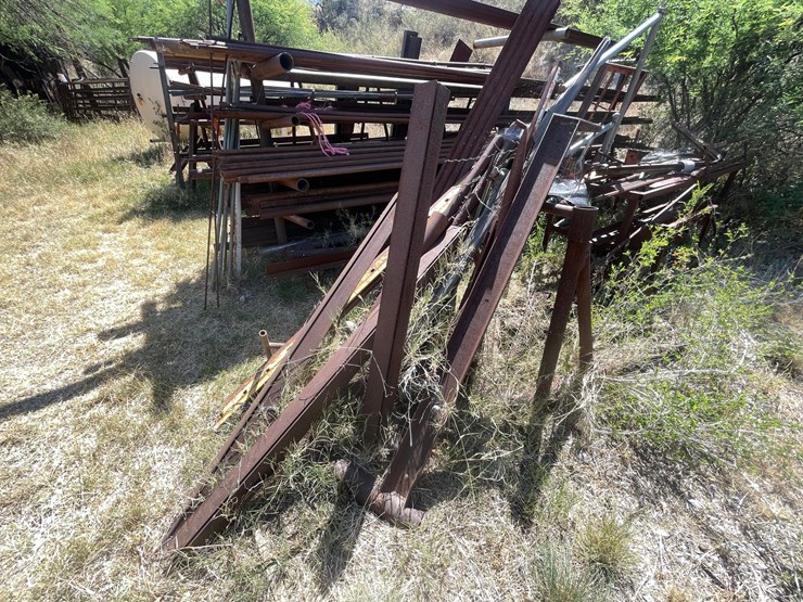 #1057-•-(2)-racks-and-metal-image-2