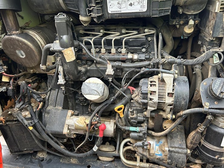 2017-bobcat-t650-image-15