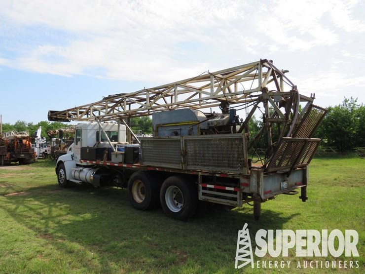 2011-kenworth-t370-image-4