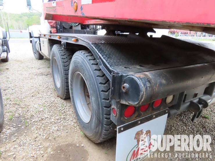 1994-mack-rd690s-image-3