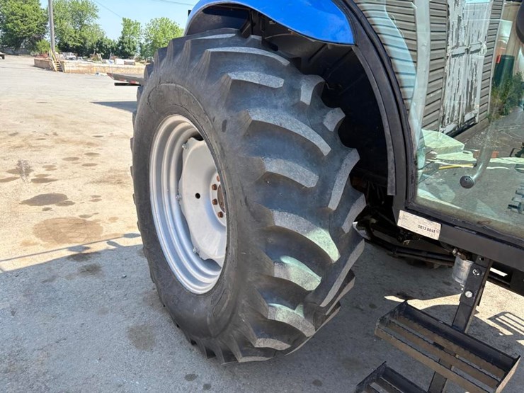 new-holland-td80d-image-16