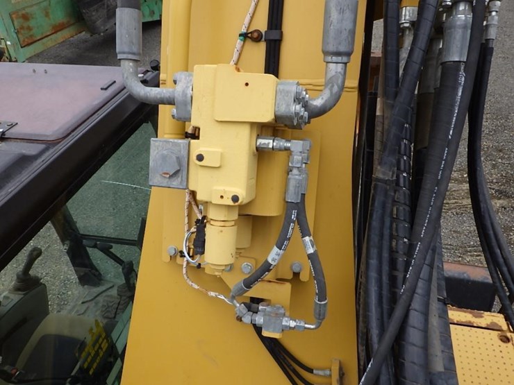 2019-caterpillar-335f-lcr-image-50