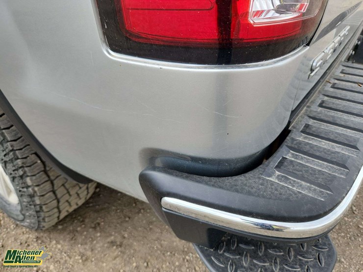 2016-gmc-sierra-1500-image-43