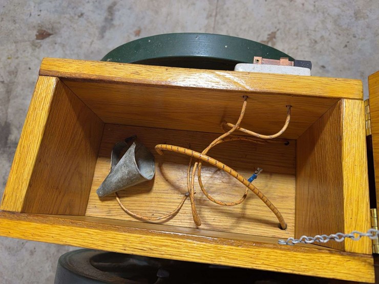 olds-1-1/2hp-image-18