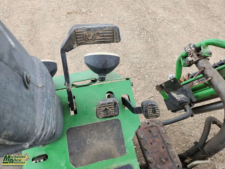 2010-john-deere-2010-image-10