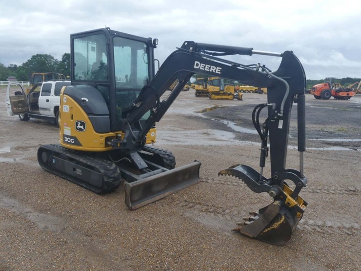 deere-30g-image-2