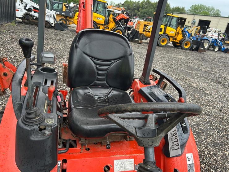 kubota-b26-image-13