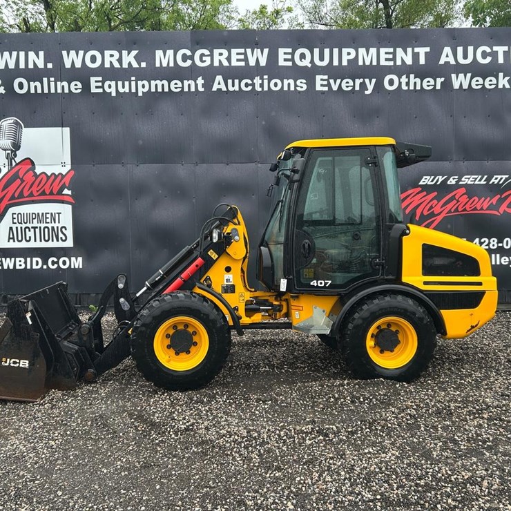 JCB 407