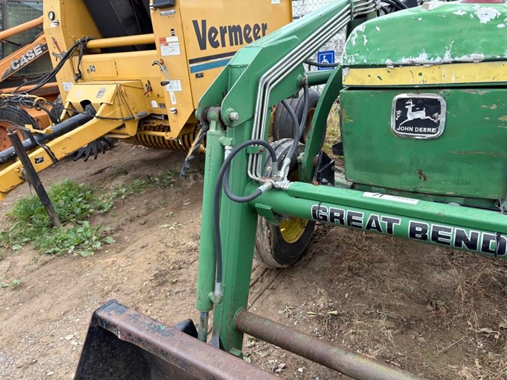 john-deere-2040-image-4