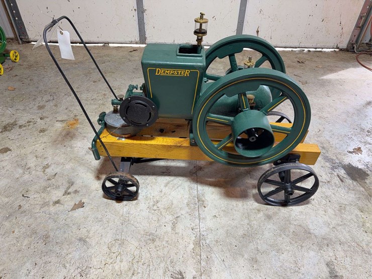 dempster-1-1/2hp-image-1
