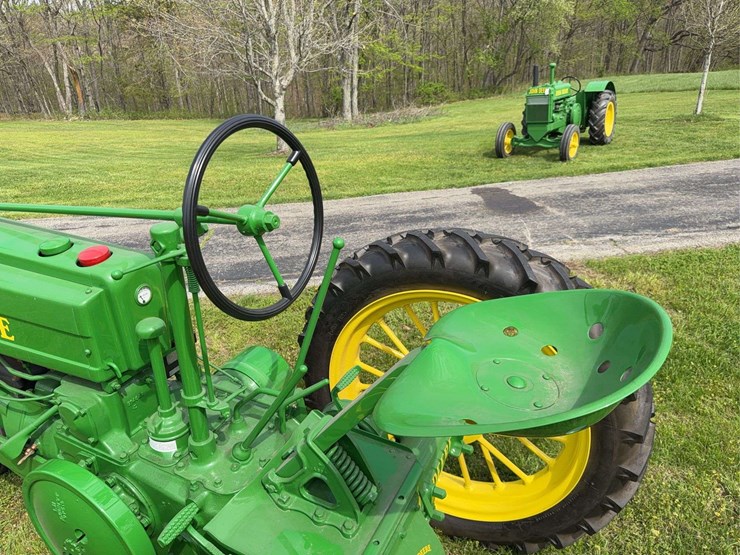 john-deere-b-image-41