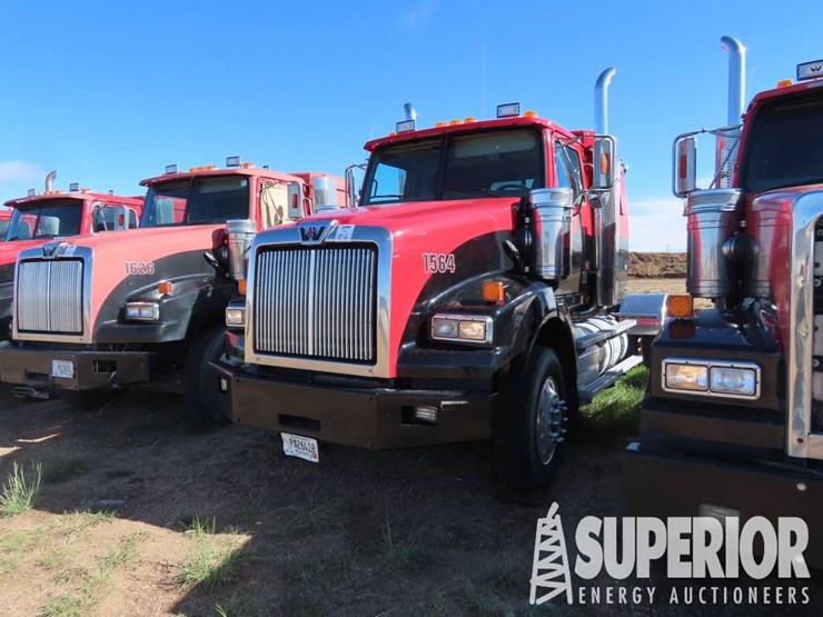 2012-western-star-4900-image-1