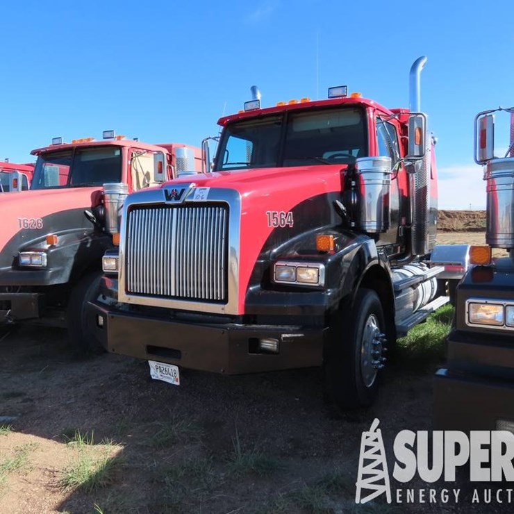 2012 WESTERN STAR 4900
