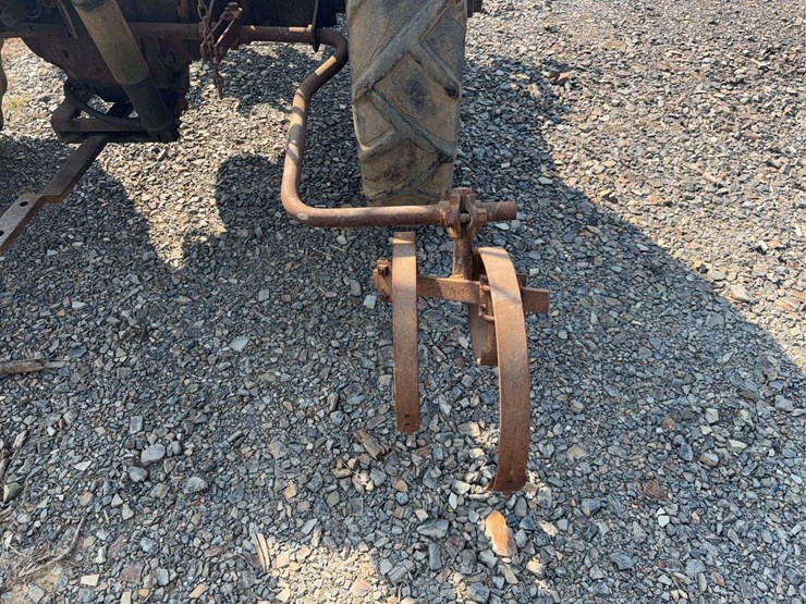 john-deere-h-image-65