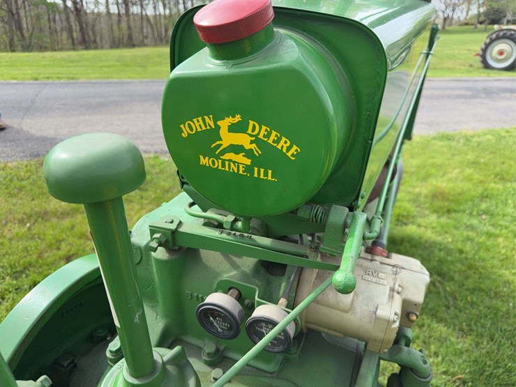 john-deere-b-image-45