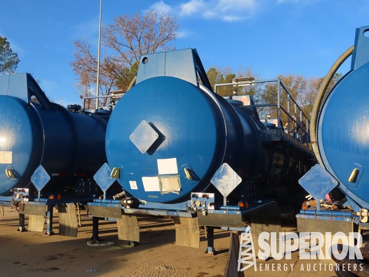 (x)-(16-1)-2018-worley-8,000-gal-3-axle-transport-...-image-2